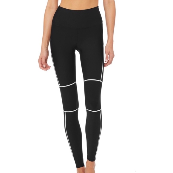 alo yoga halftime leggings